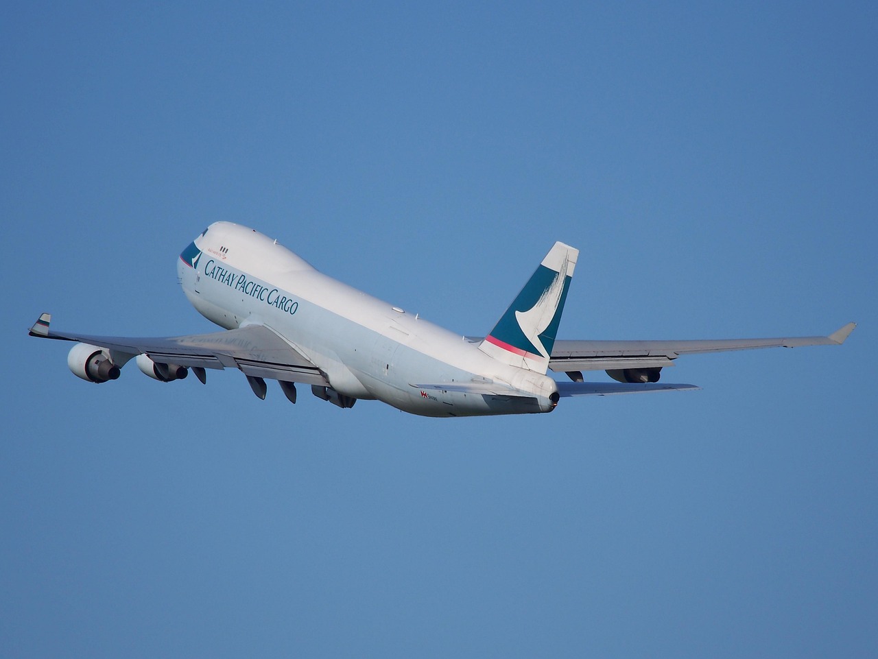 Air China cargo expands fleet with 14th Boeing 777 freighter - The Bangladesh Monitor