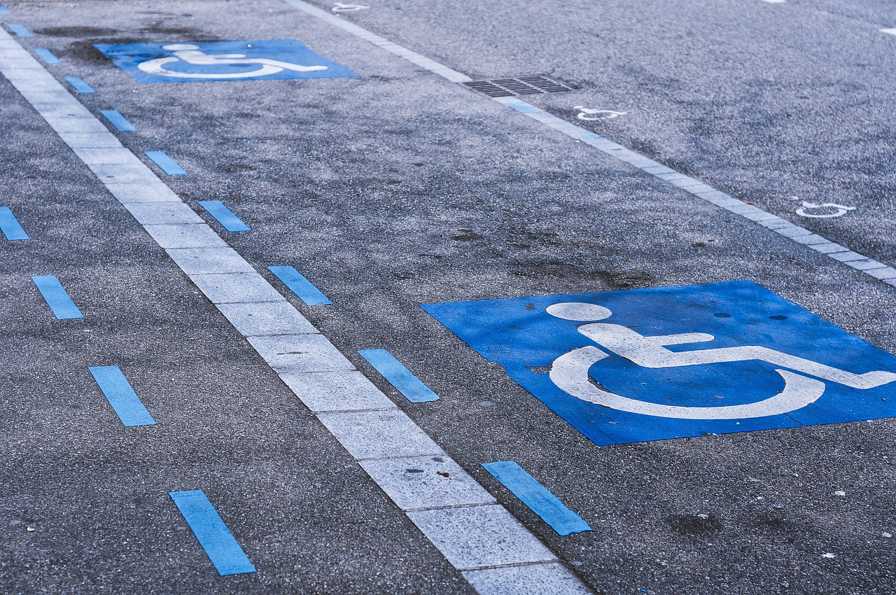 Trucker Path adds 5,750 reserved parking spaces to network - Truck News