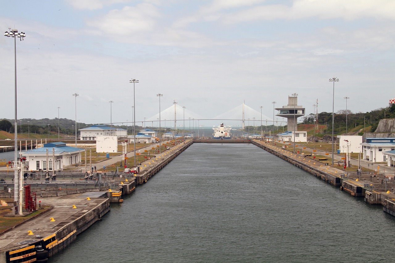 Panama Canal unaffected by huge earthquake