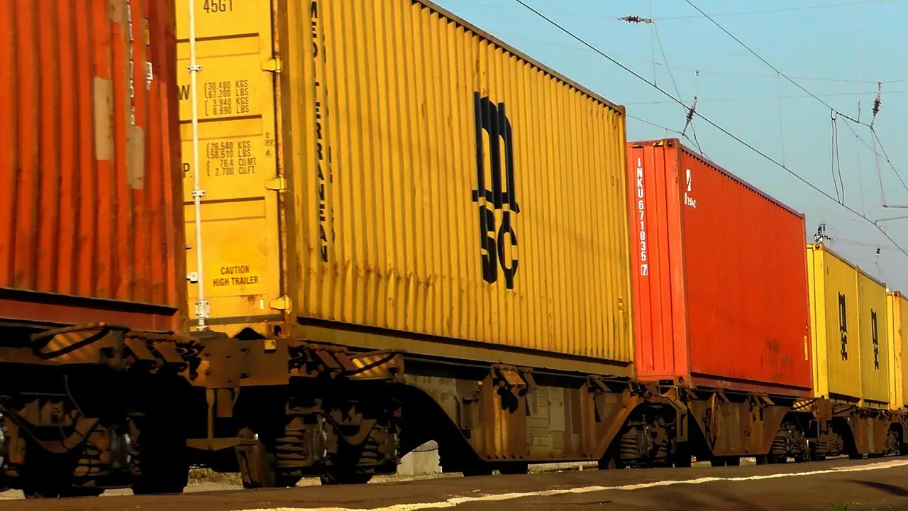 Intermodal rail better by 10% in latest count