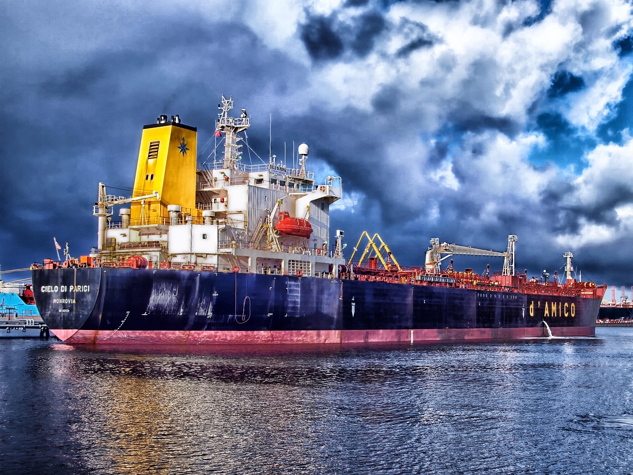 D’Amico brings last leased tanker back in-house