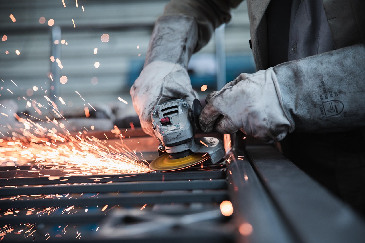Manufacturing expands in September, but uncertainty weighs on sentiment