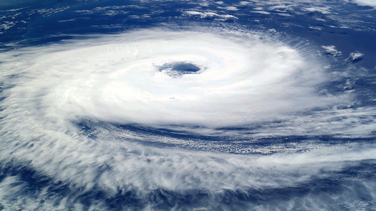 Hurricane Isaias Strengthens Into Major Category 3 Storm Ahead of Gulf Coast Landfall