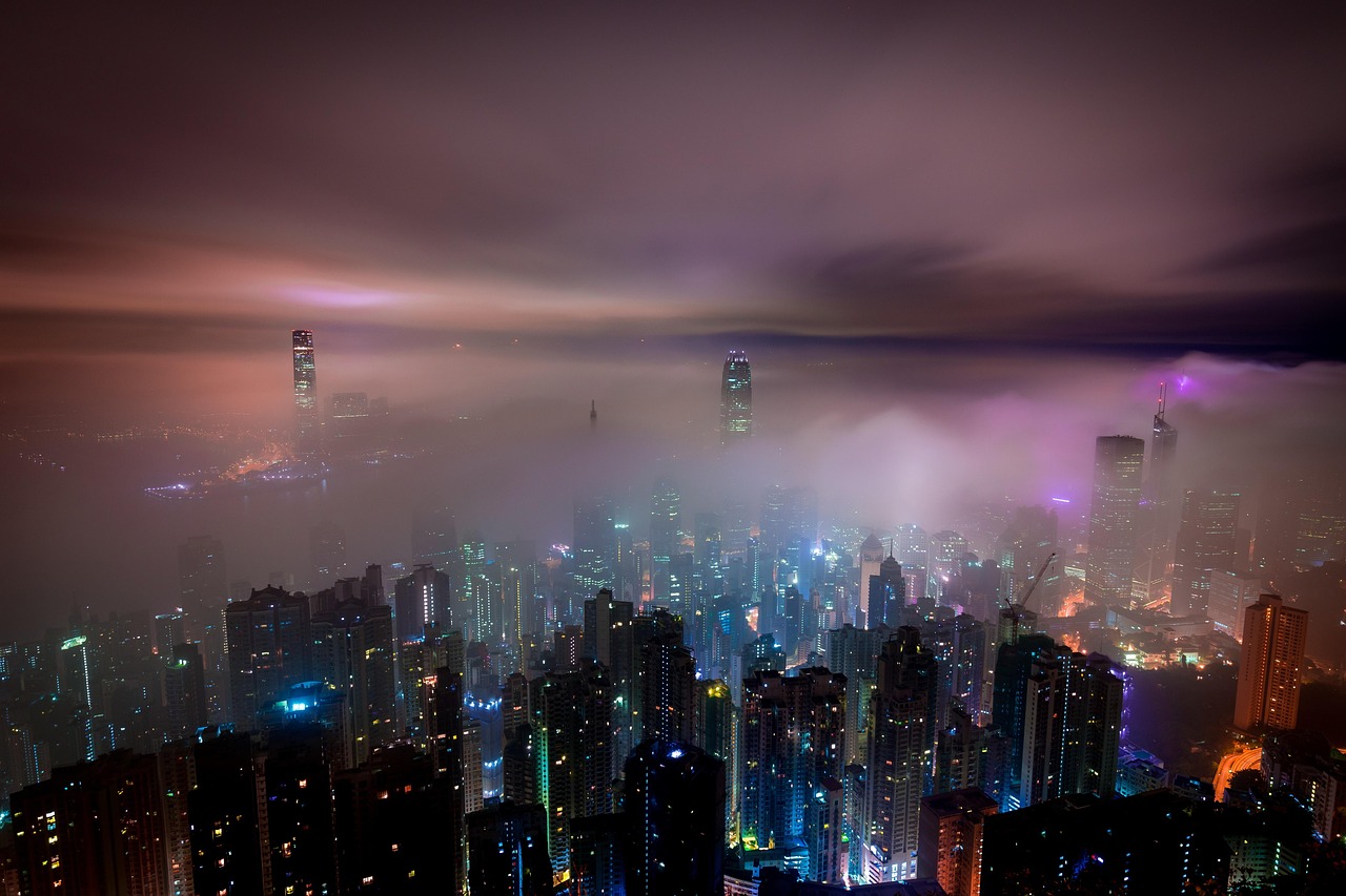 Guangzhou and Hong Kong open electric container shuttle